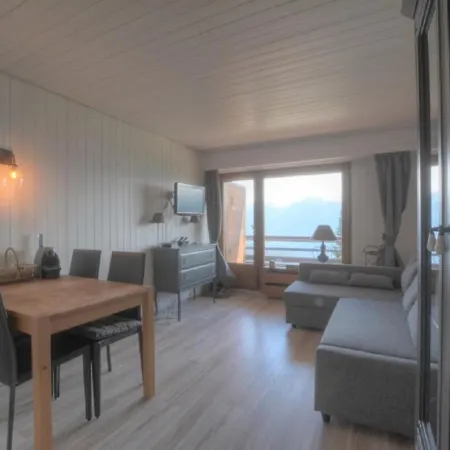 Mars 204-205 Place Du Village A Vue Sur Les Alpes * 안제르