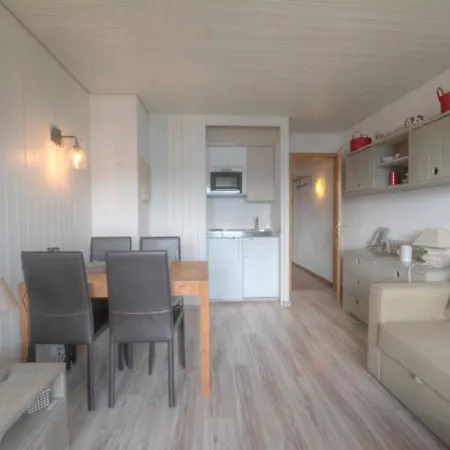 Mars 204-205 Place Du Village A Vue Sur Les Alpes 아파트 *