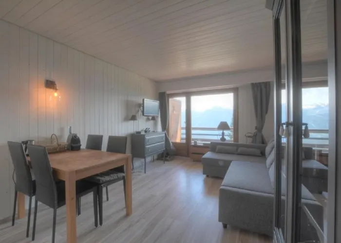 Mars 204-205 Place Du Village A Vue Sur Les Alpes * 안제르