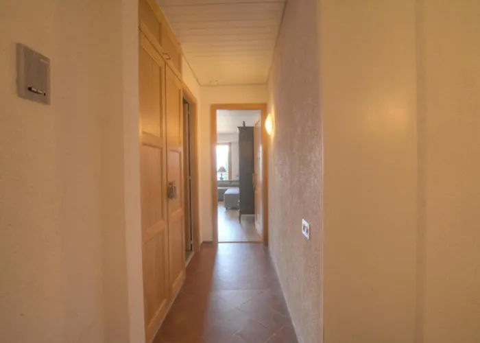 Mars 204-205 Place Du Village A Vue Sur Les Alpes *